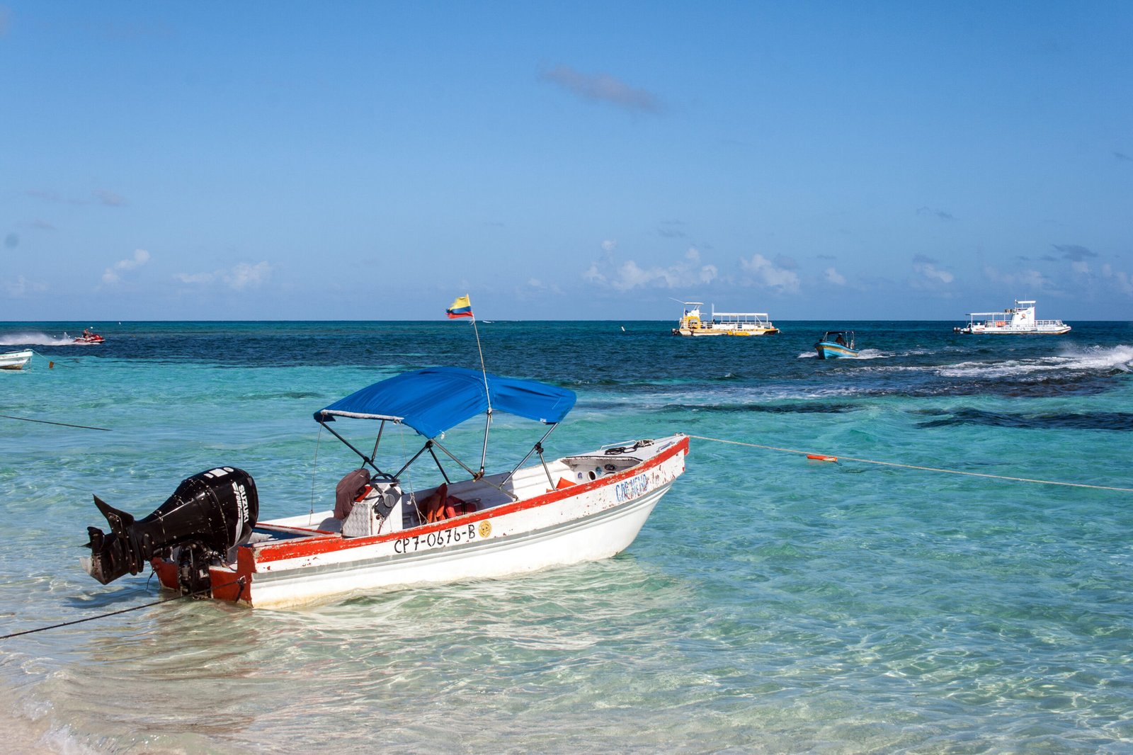 Boat_at_San_Andres_(8308521848)